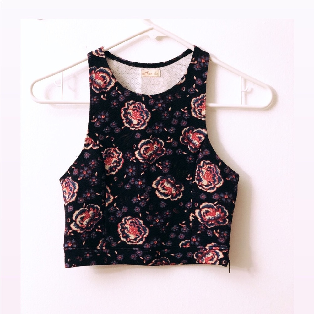 Hollister crop top